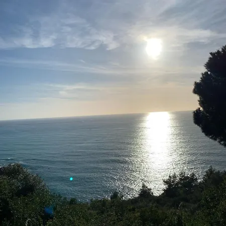 Baia Azzurra Apartment